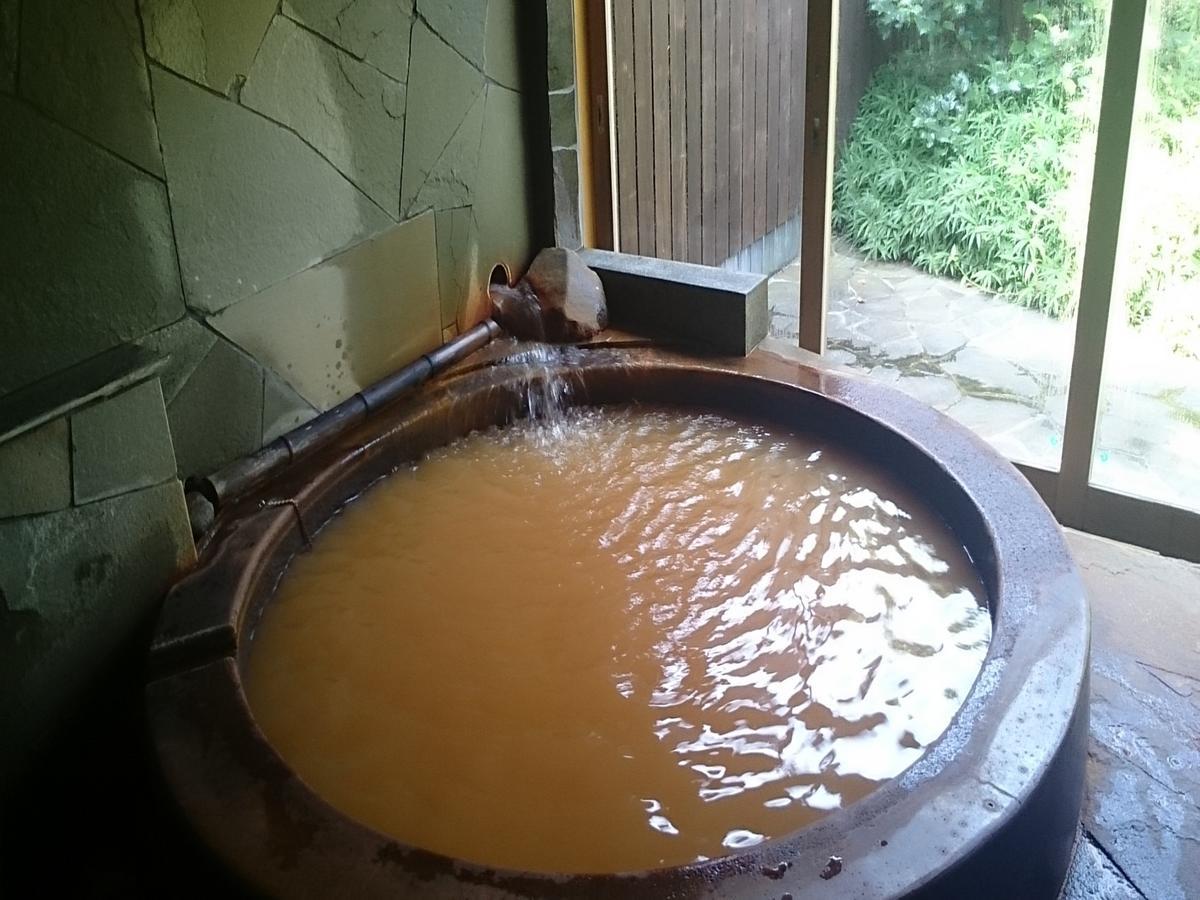 Отель Gokuraku Onsen Takumi No Yado Takaharu Экстерьер фото