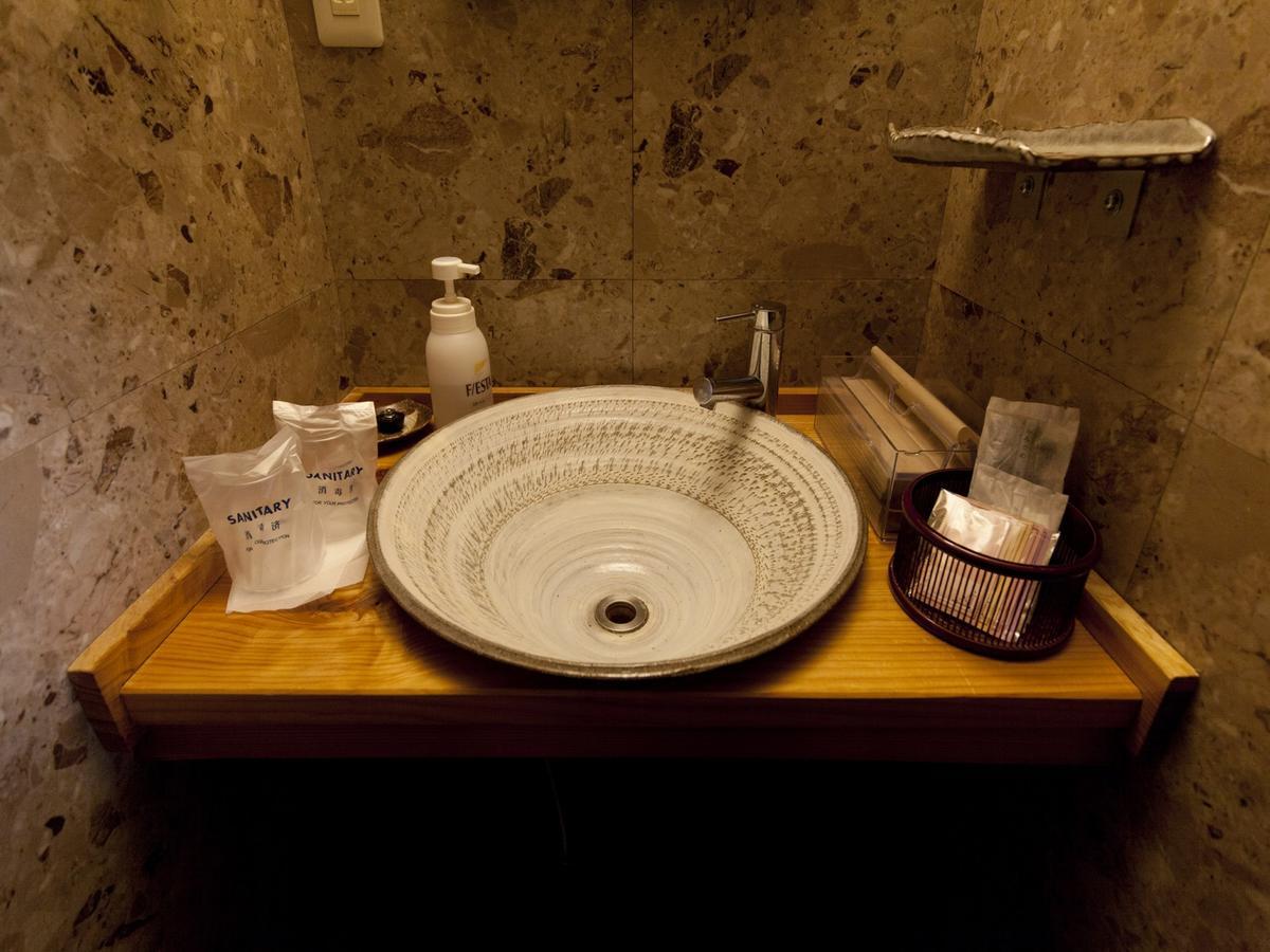 Отель Gokuraku Onsen Takumi No Yado Takaharu Экстерьер фото