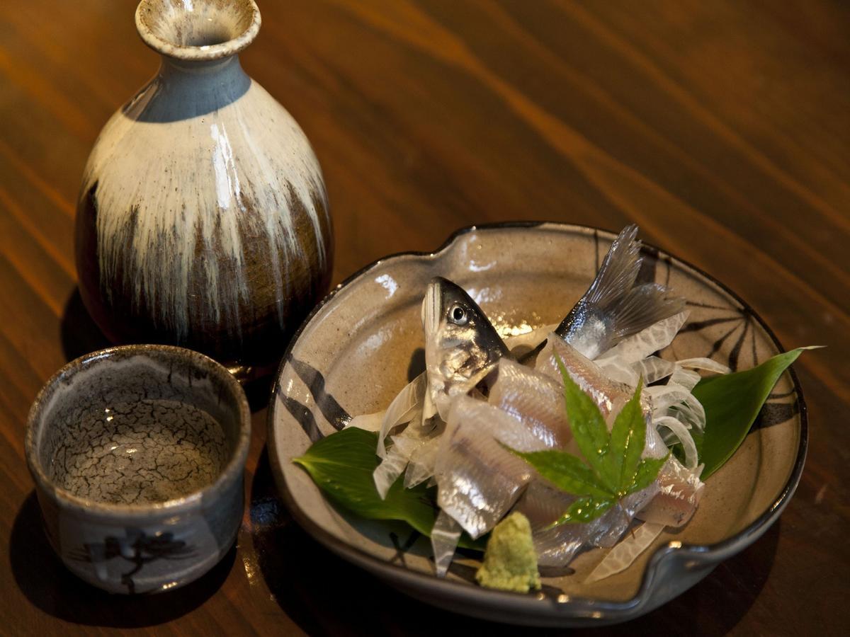 Отель Gokuraku Onsen Takumi No Yado Takaharu Экстерьер фото